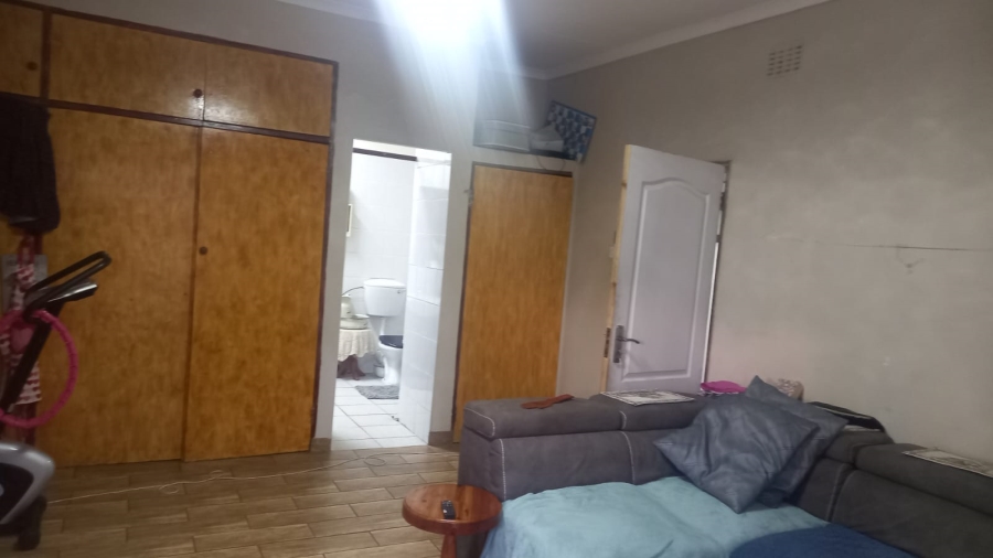 4 Bedroom Property for Sale in Elandia North West